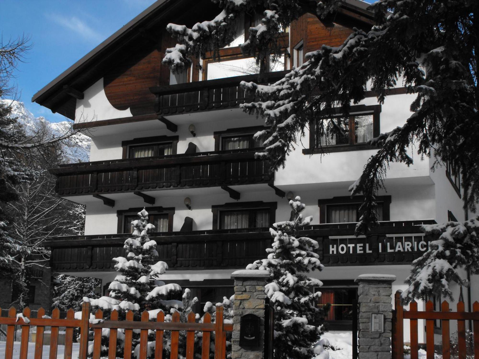 Hotel I Larici Bardonecchia Exterior foto